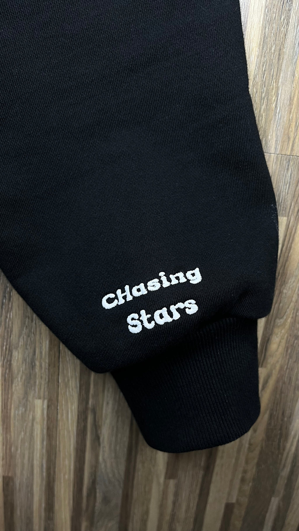 Noroline Mikina CHasing Stars